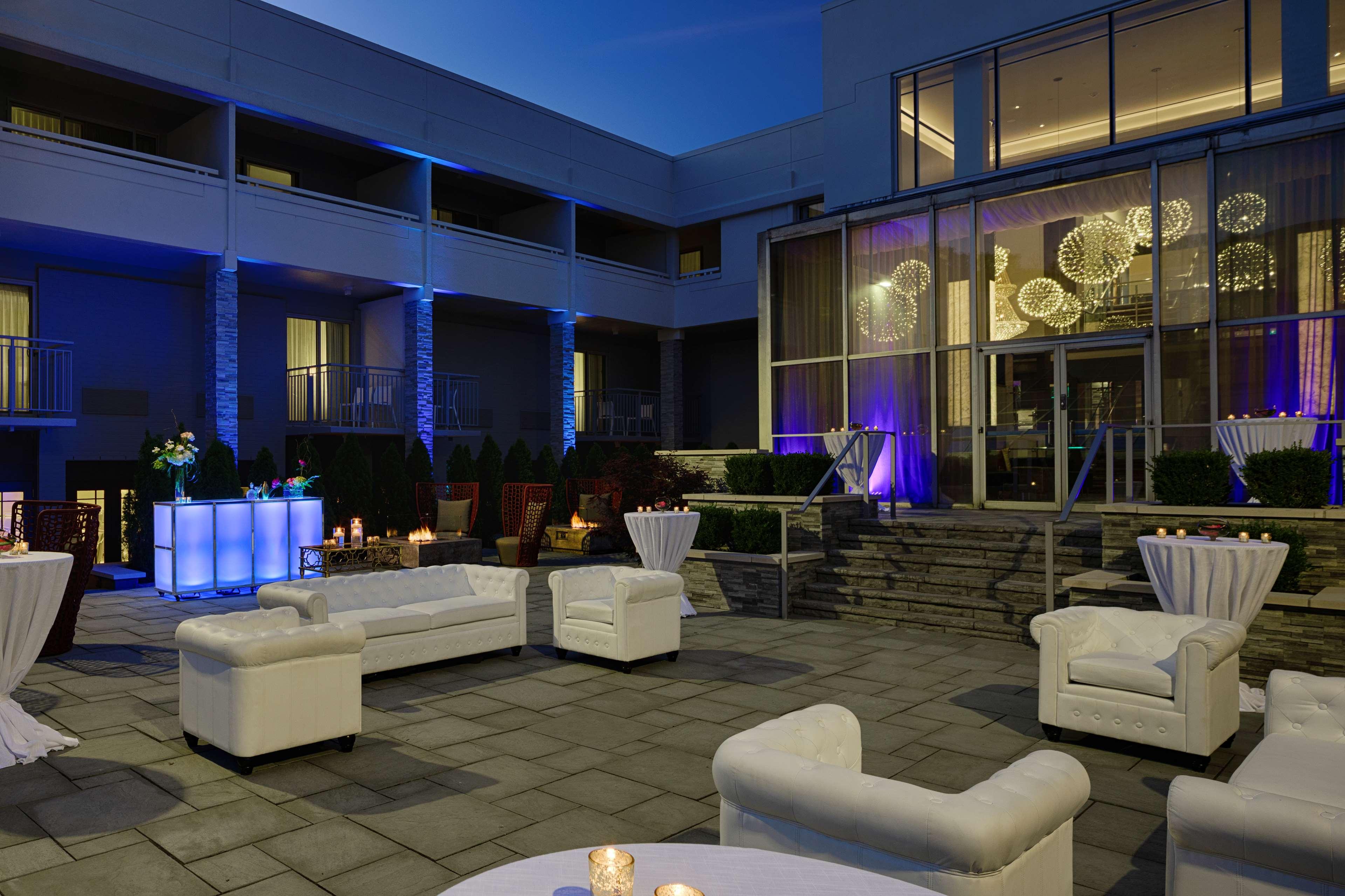 The Kingsley Bloomfield Hills - A Doubletree By Hilton Hotel Eksteriør billede